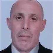Slt je suis prêt à enseigner l'arabe et les mathématiques